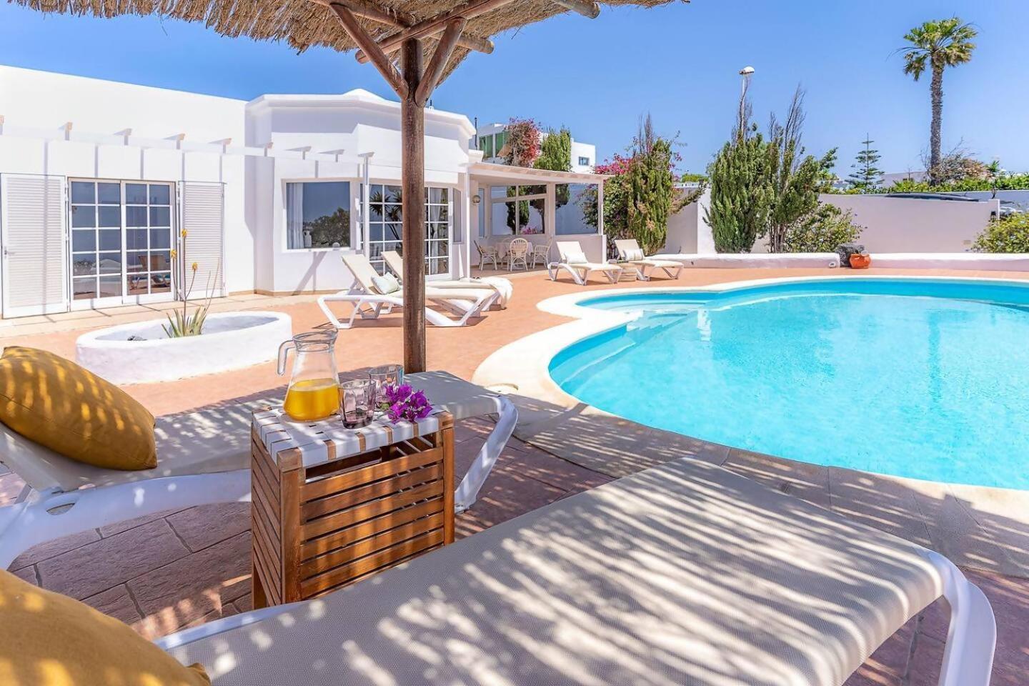 Amazing 3 Bedroom Ocean View With Pool Tías Εξωτερικό φωτογραφία